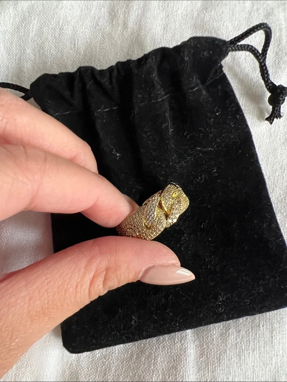 Givenchy ring - Picture 1 of 3